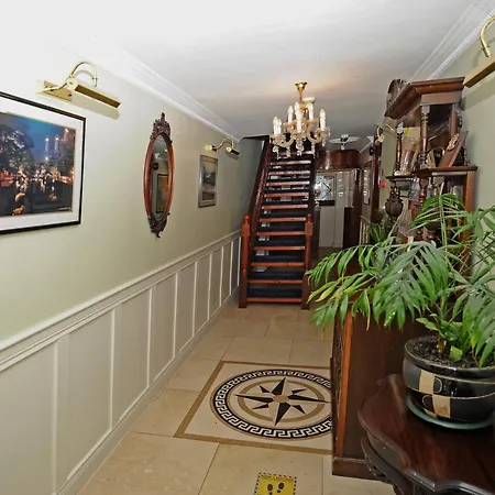 Clooneen House Casa de hóspedes