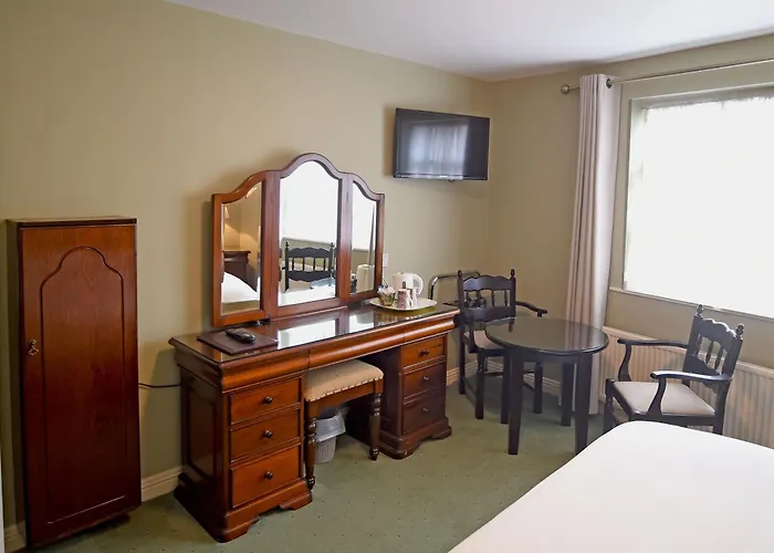 Clooneen House 3* Westport